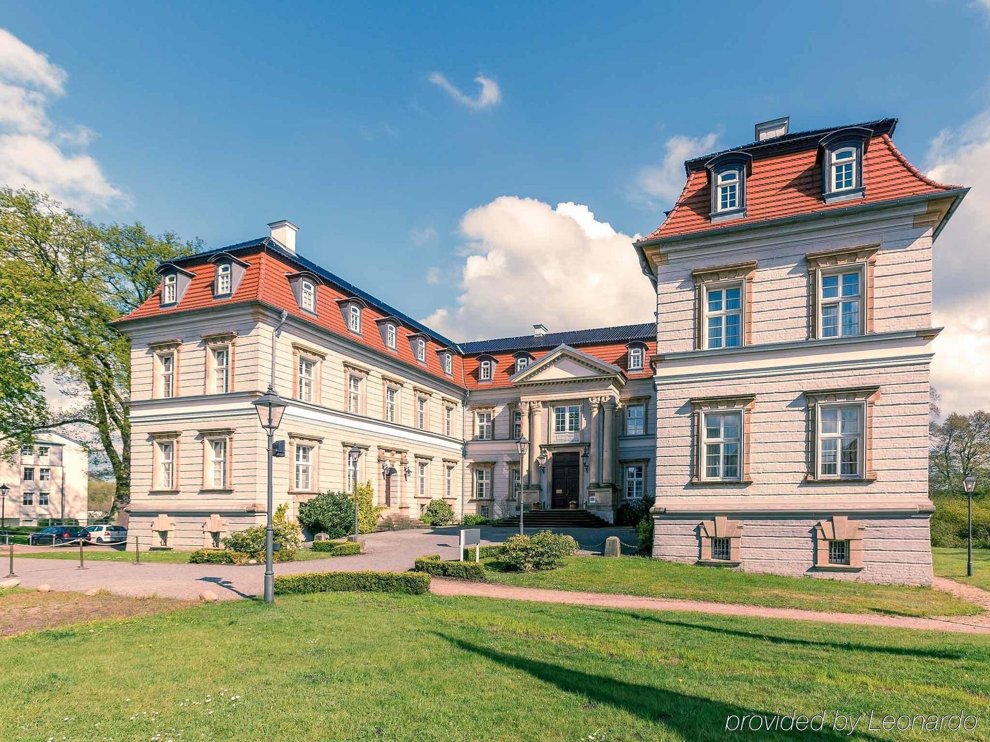 Hotel Schloss Neustadt-Glewe Exterior foto