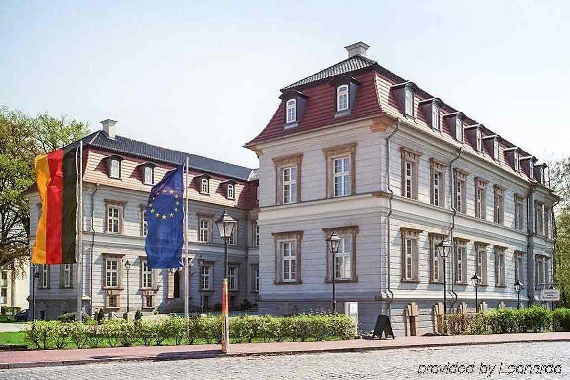 Hotel Schloss Neustadt-Glewe Exterior foto