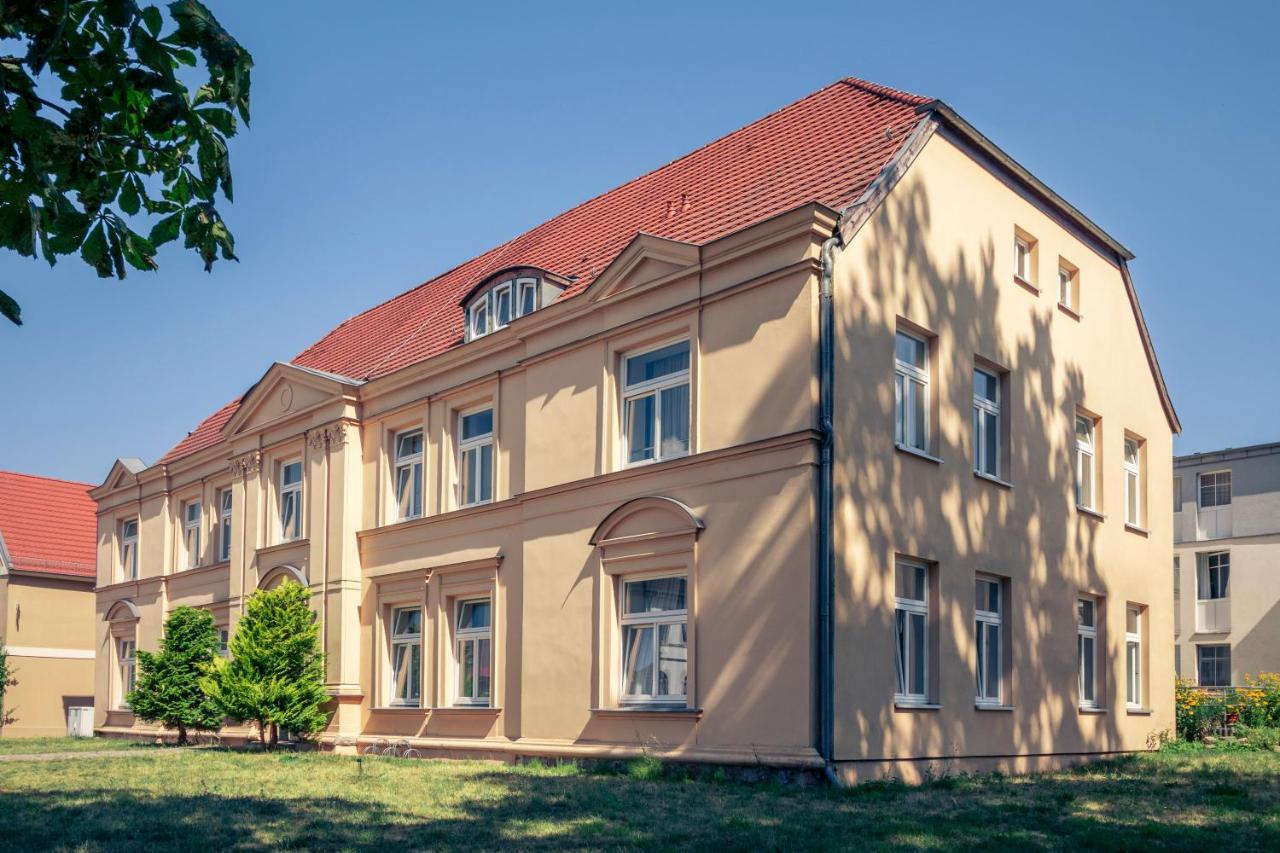 Hotel Schloss Neustadt-Glewe Exterior foto